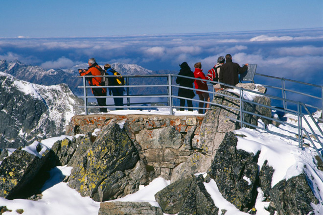 Mirador de Lomnicky Stit desde donde se ve los picos del Alto Tatra.